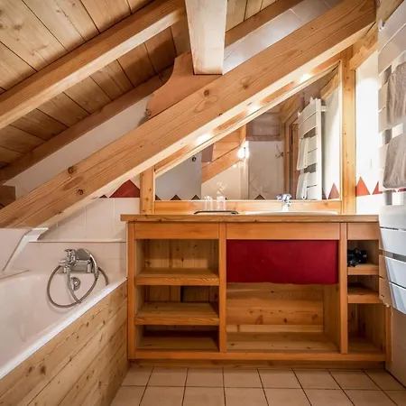 Madame Lievre Blanc Chalet Alpe d'Huez