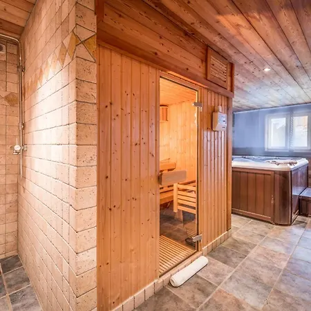 Madame Lievre Blanc Chalet Alpe d'Huez